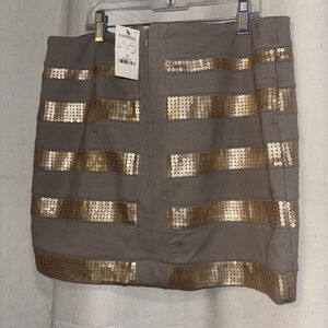 NWT Express Miniskirt Gold and Tan Sequins Women's 12 Nice Lining Sexy Bk Zipper